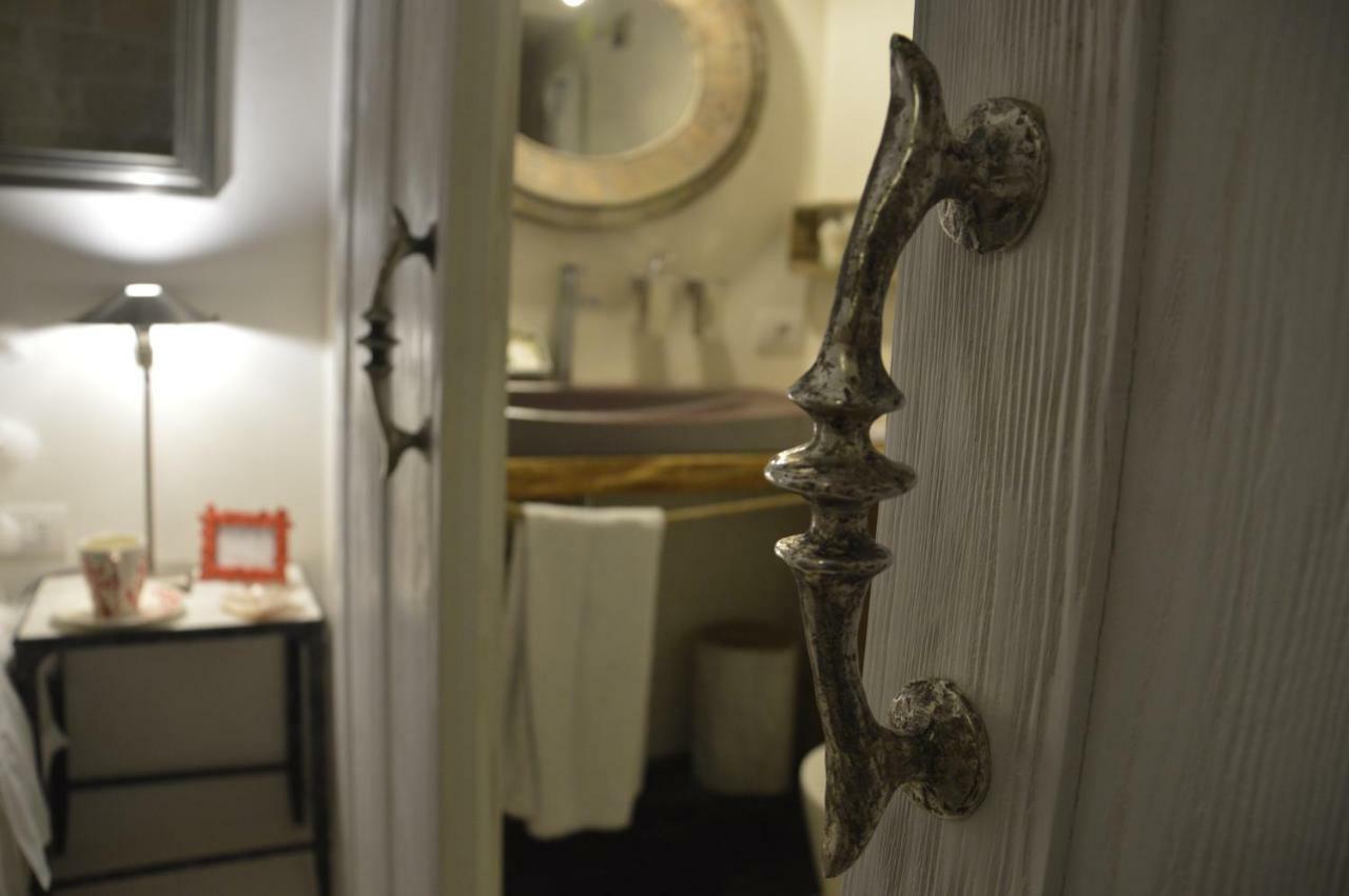 Mare Rooms Bari Old Town Center Ngoại thất bức ảnh