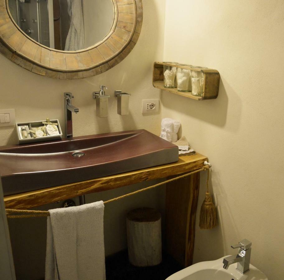 Mare Rooms Bari Old Town Center Ngoại thất bức ảnh